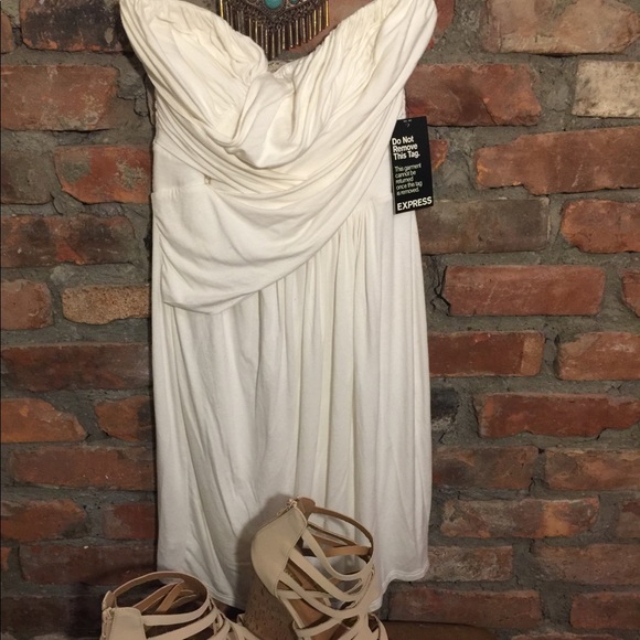 EXPRESS DRESS NWT SIZE 4 - Picture 1 of 5